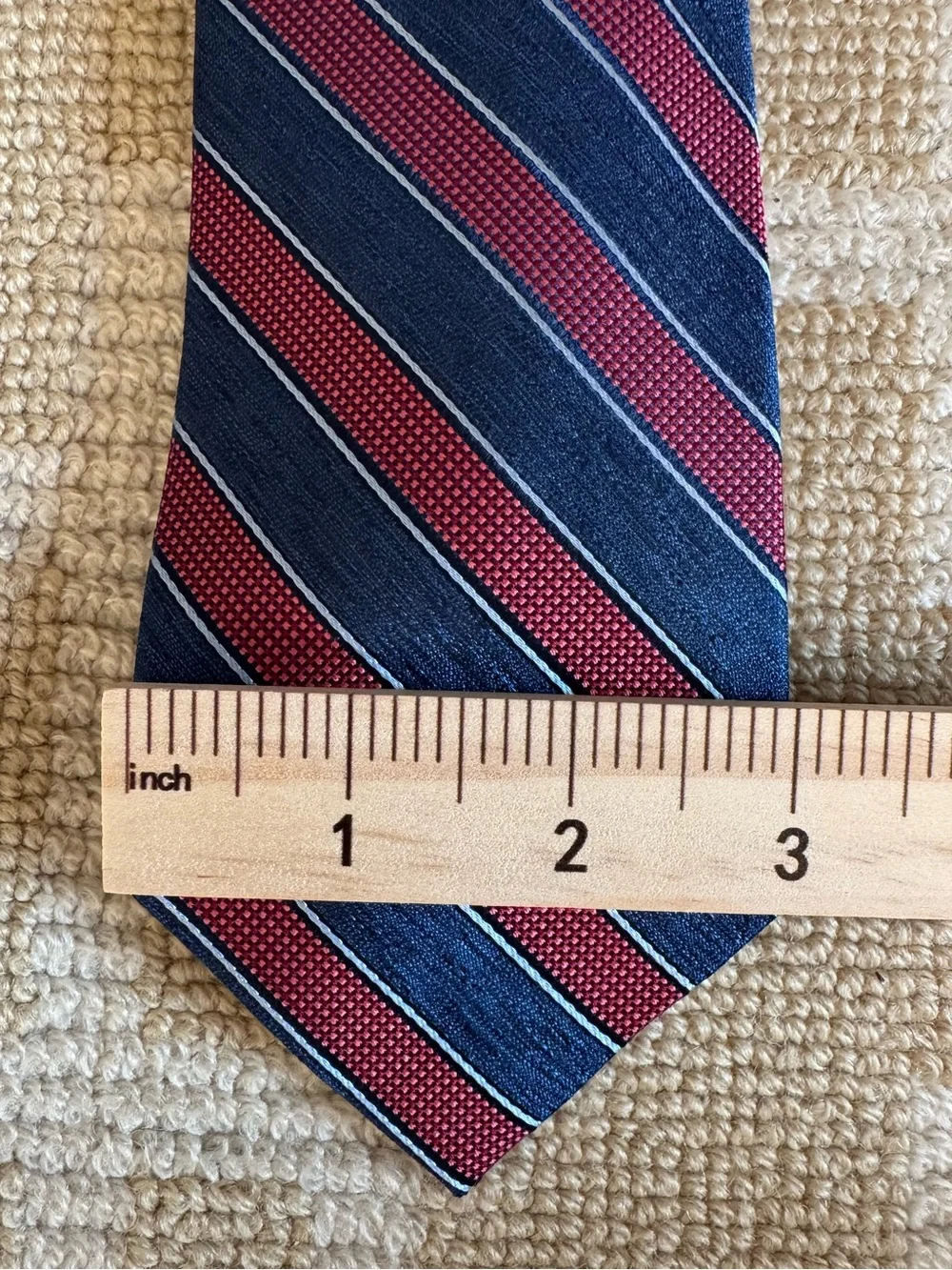Joseph A. Bank Reserve 100% Silk Tie Preppy Stripe Necktie Navy Burgundy O/S